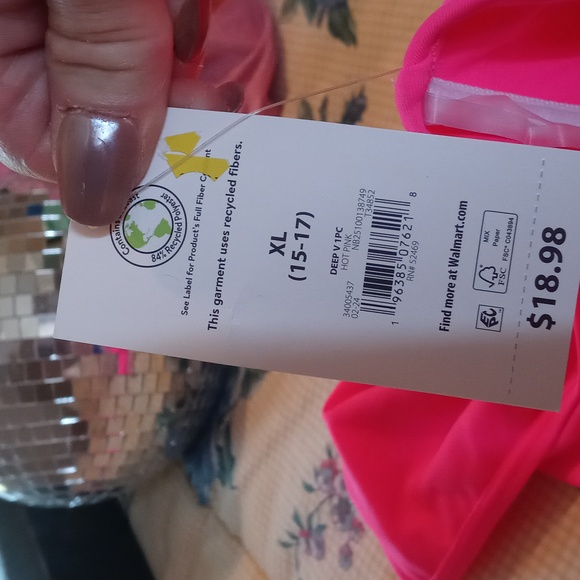 Bathing suit - Picture 4 of 4